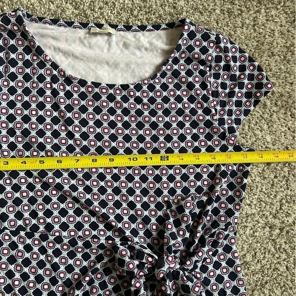 🦋Talbots Blue Purple Geometric Short Sleeve Mini Dress Medium Comfy Stretch - Picture 5 of 6